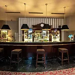 Hotell Recoletos 4*