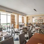 Recoletos Hotell