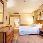 Hotell Recoletos 4*