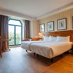 Recoletos Hotell 4*
