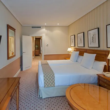 Recoletos Hotel
