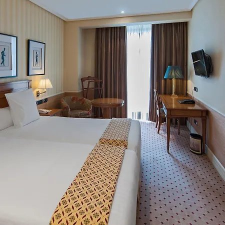 Hotel Recoletos 4*