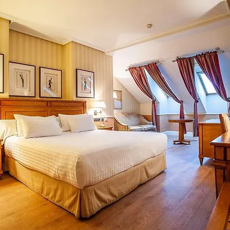 Hotel Recoletos