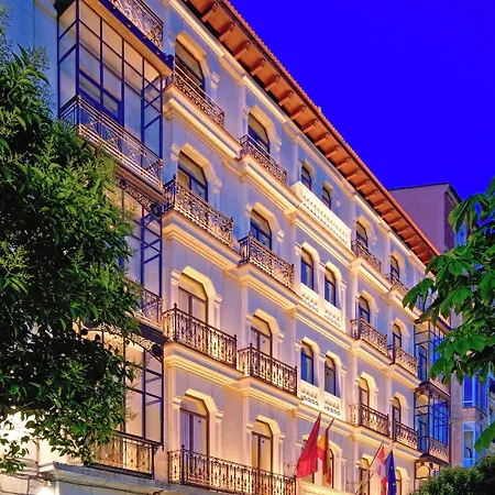Hotel Recoletos 4*