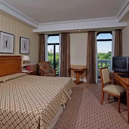 Hotel Melia Recoletos