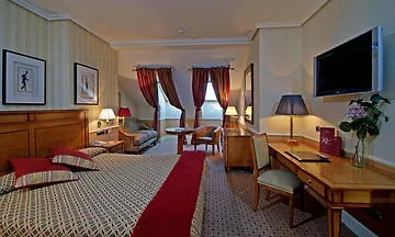 Hotel Recoletos