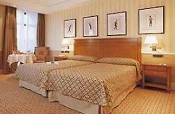 Recoletos Hotel