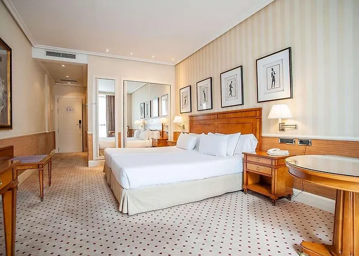 Recoletos ホテル 4*