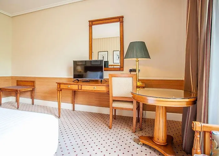 Recoletos ホテル 4*