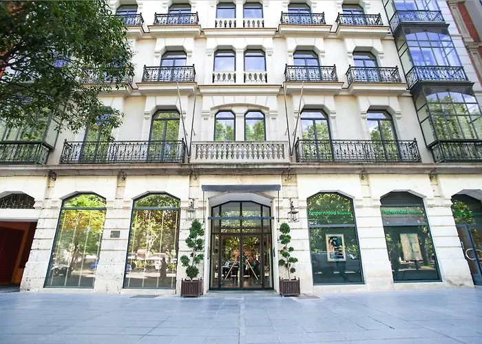 ホテル Recoletos バリャドリド